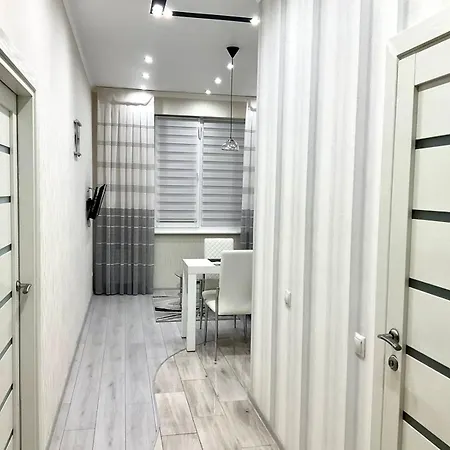 Central Apartment *